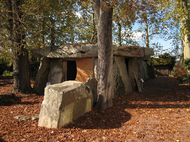 Grand Dolmen de Bagneux