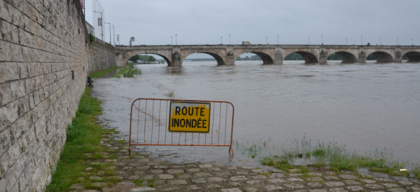 La Loire de nouveau hors de son lit