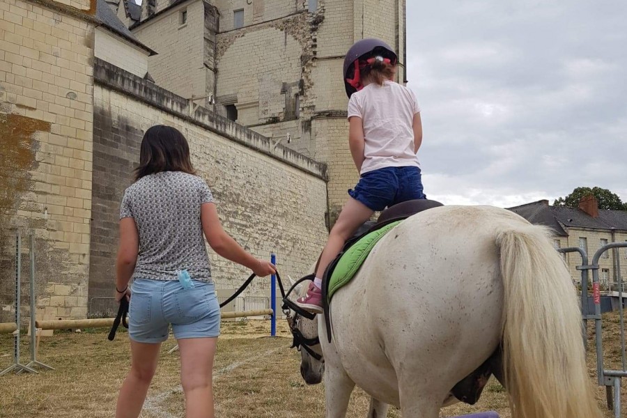 Poney-club éphémère au Château de Saumur - ANNULÉ